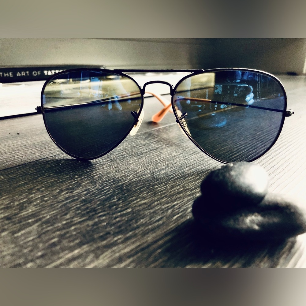 Ray•Ban Aviator 58[]14, Mirrored Iridescent Blue-Purple and Gold.